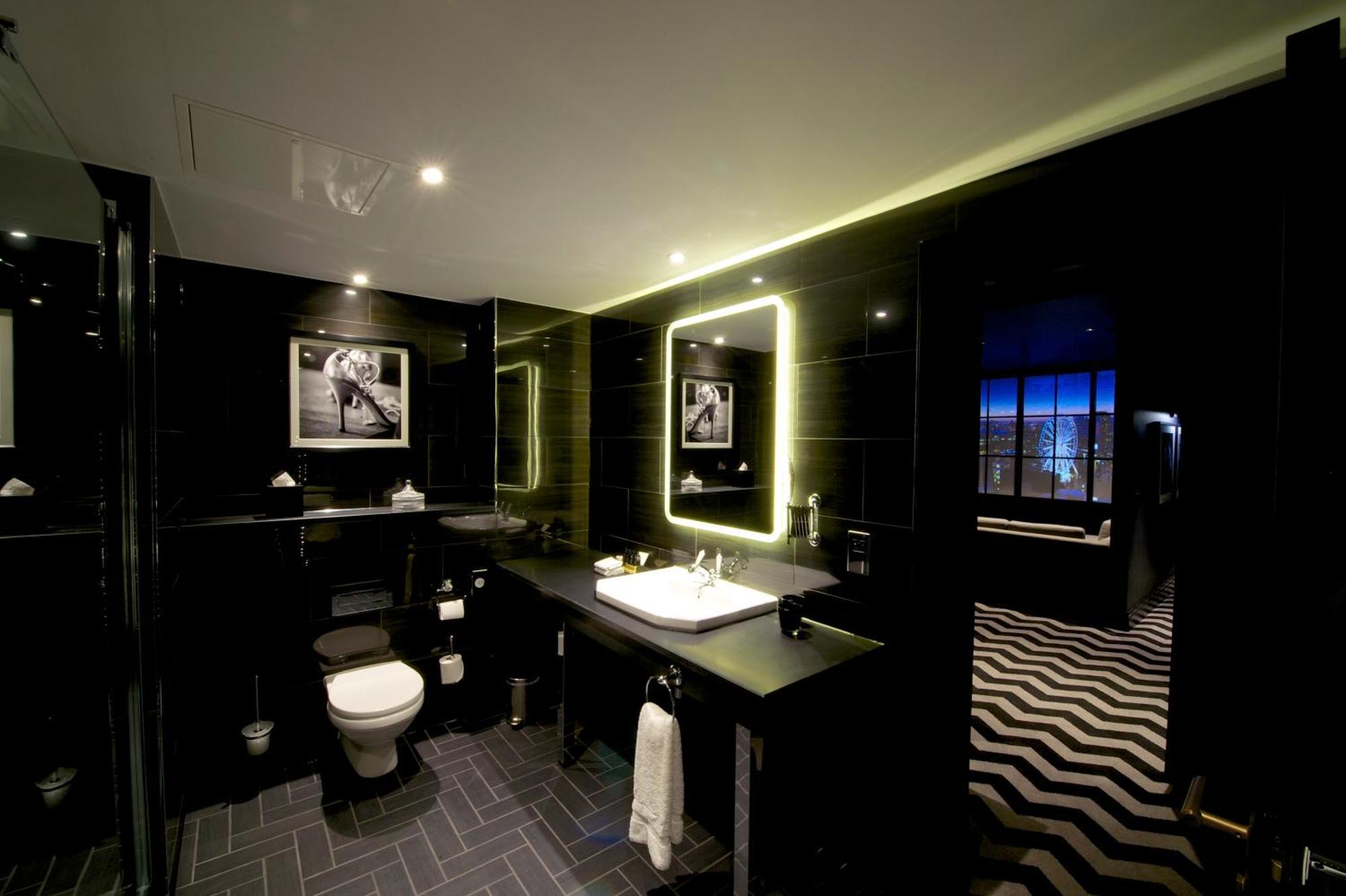 Hotel Gotham Manchester Exterior photo Bathroom